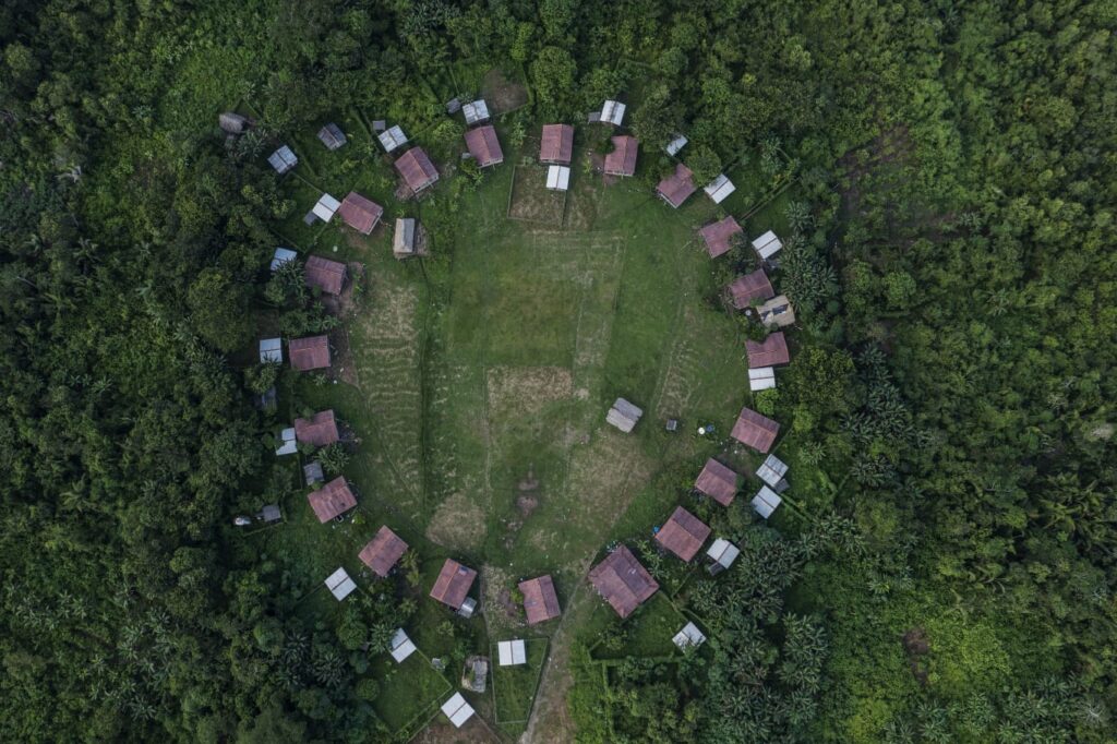 Aldeia Arara na TI Cachoeira Seca, Foto aérea de Lalo de Almeida/Folhapress
