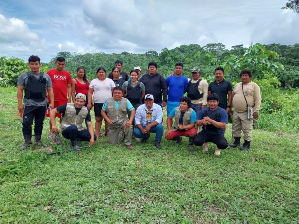 Participantes do Intercâmbio Yine Manchineri se reuniram em Monte Salvado, no Peru.